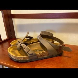 Birkenstock Yara Sandal